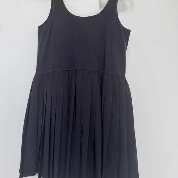 Black Tennis Dress - Aerie - Picture 4 of 4
